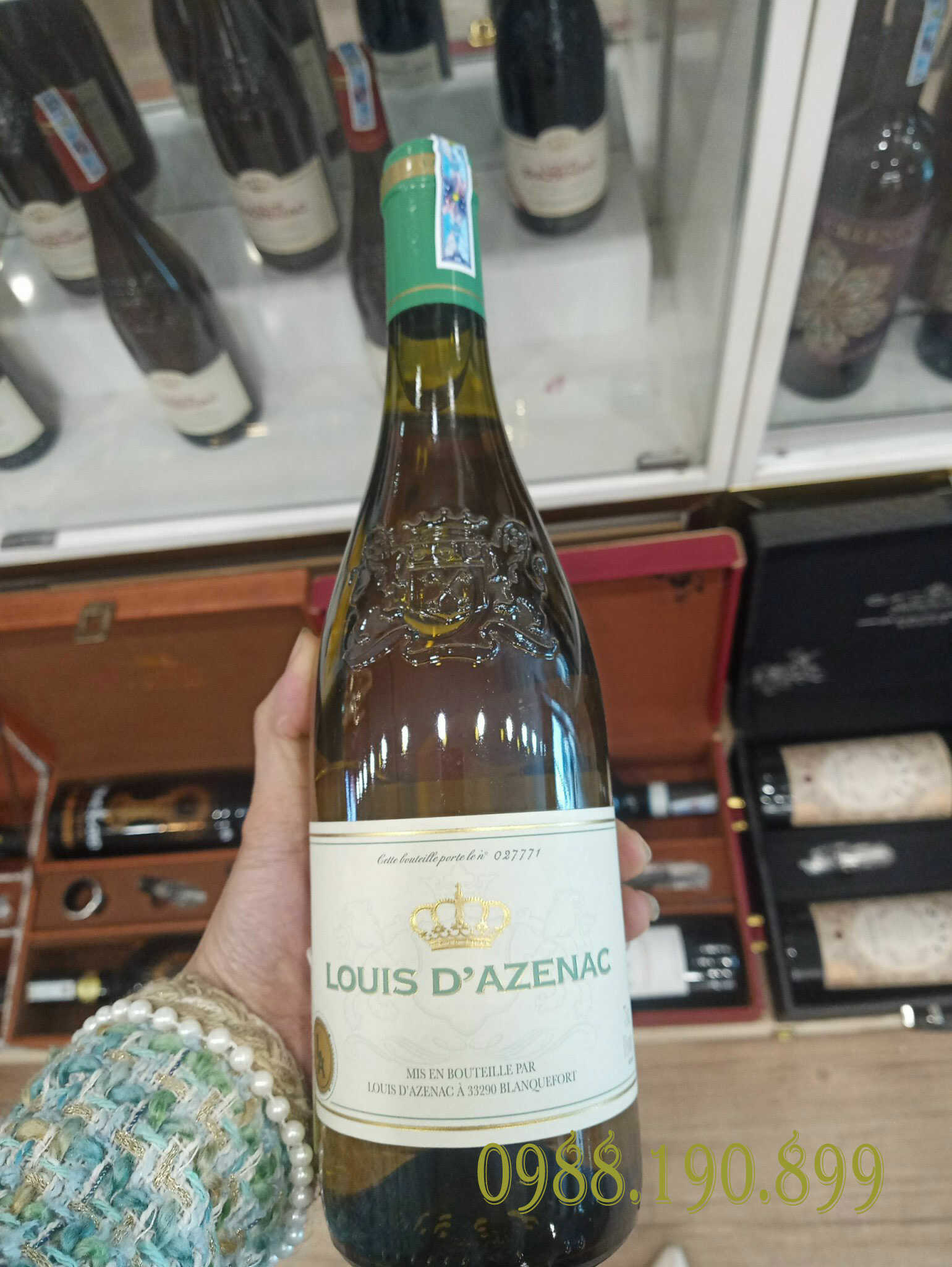 Rượu vang trắng Louis D’Azenac Pháp